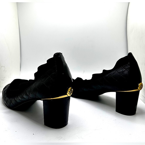 Tory Burch Shoes - Tory Burch Black Patent And Quilted Leather Cap Toe Caroline Scrunch Block Heel